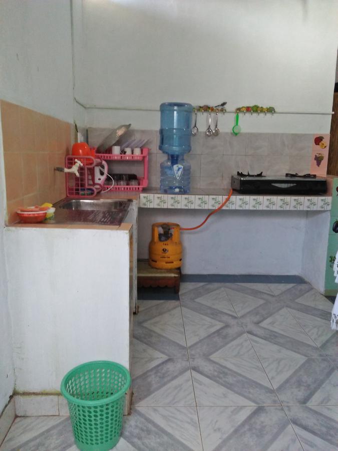 Kingfisher Hostel อนุราธปุระ ภายนอก รูปภาพ